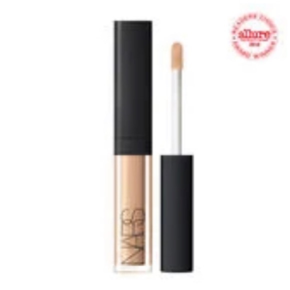 NARS Bundle of Climax Mascara & NARS Mini Concealer Corrector - Picture 4 of 7